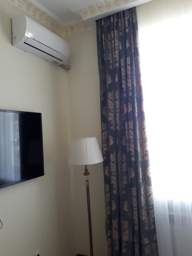 Kok-Art Hotel Jalal-Abad ภายนอก รูปภาพ