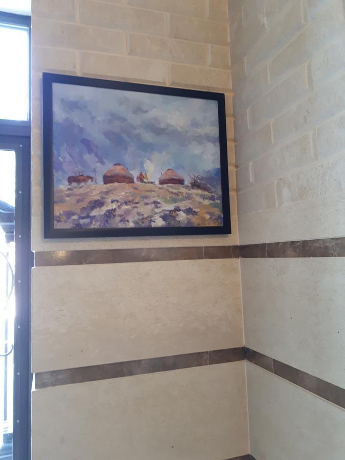 Kok-Art Hotel Jalal-Abad ภายนอก รูปภาพ