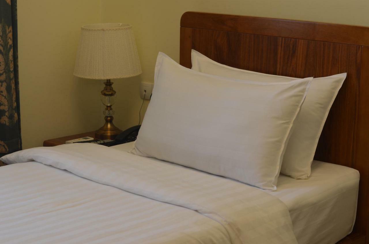 Kok-Art Hotel Jalal-Abad ภายนอก รูปภาพ